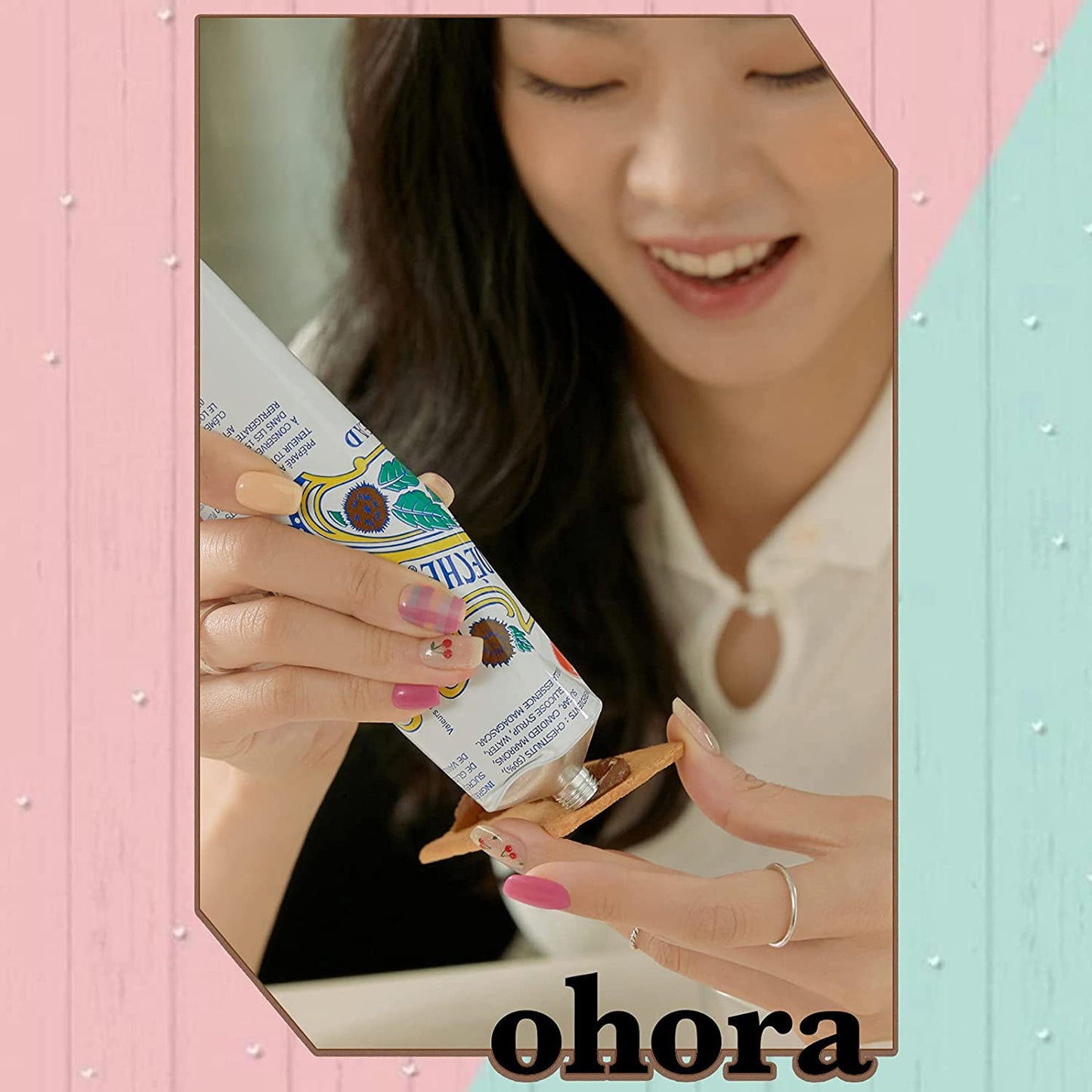 Ohora (N Cherry Check Nails)